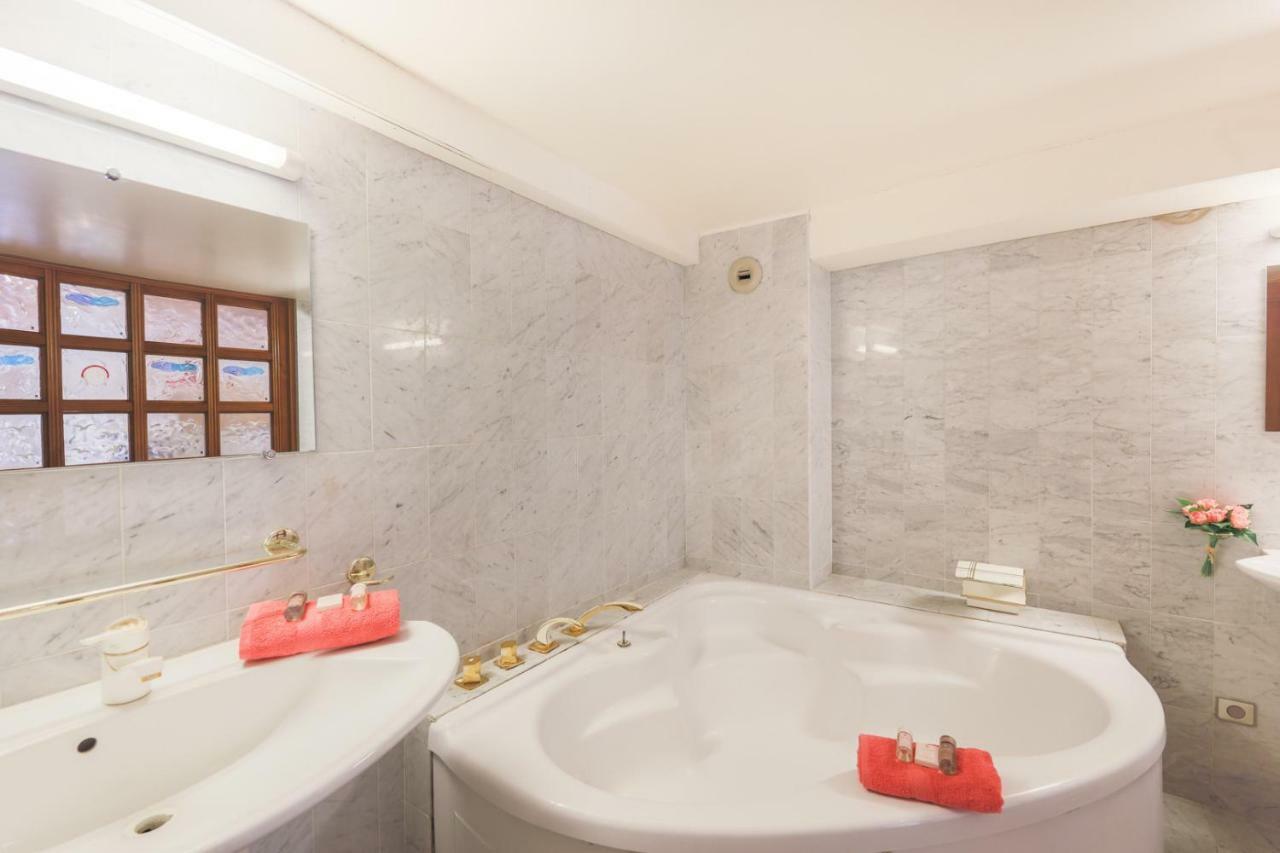 Quai Des Marinieres Ap2015 By Riviera Holiday Homes Villefranche-sur-Mer Esterno foto